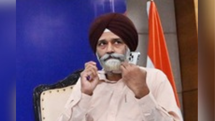 https://www.salarnews.in/public/uploads/images/newsimages/maannewsimage02082025_231845_728x410 Design (49).png